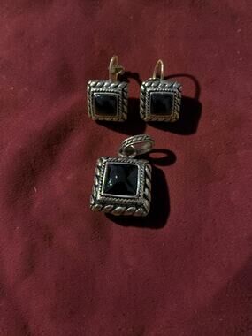 Vintage ATI Mexico 925 Sterling Silver Black Onyx Pendant & Earrings Set